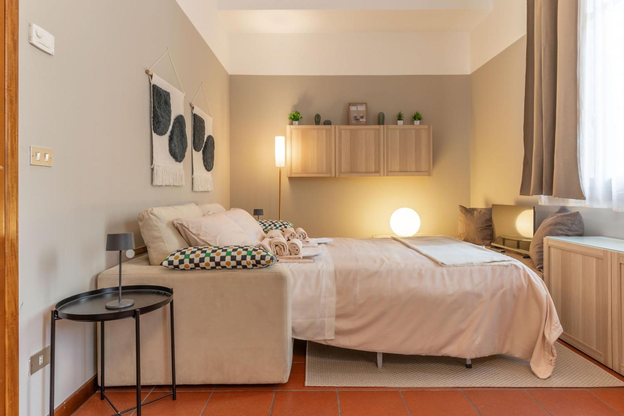 -Near Arena & Parking - Pet Friendly Historical Arena Palace Apartment Verona Exterior photo